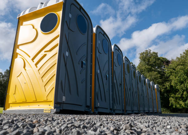 Best Restroom Trailer for Festivals  in Shoreview, MN